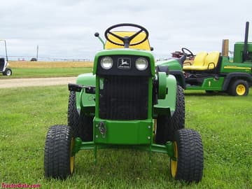 John Deere 140 H1 garden tractor.
