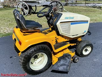Cub Cadet 1864, lado direito.