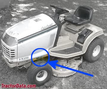 Localização do número de série Cub Cadet 2130
