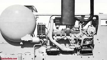 Allis Chalmers D19 Motorbild