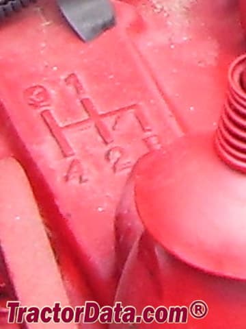 Farmall A transmission controls