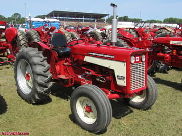International Harvester 424