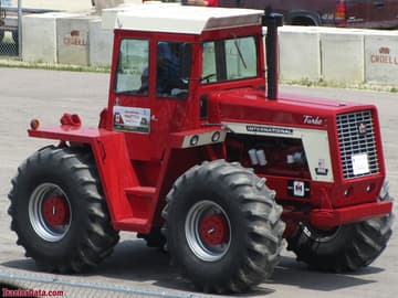 Visão dianteira direita International 4166