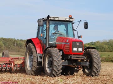 Massey Ferguson 6290, lado direito.