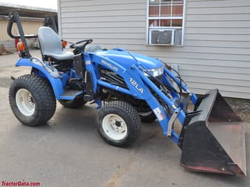 New Holland TC21D com carregador frontal 12LA.