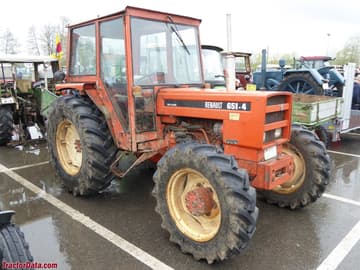 Renault 651-4 com cabine.