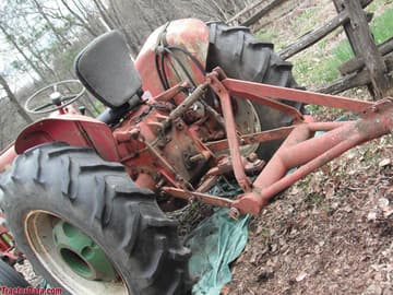 International Harvester B-276