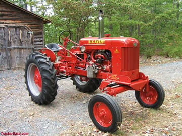Wide-front 1950 B.F. Avery model R.