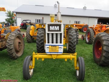 Minneapolis-Moline G550