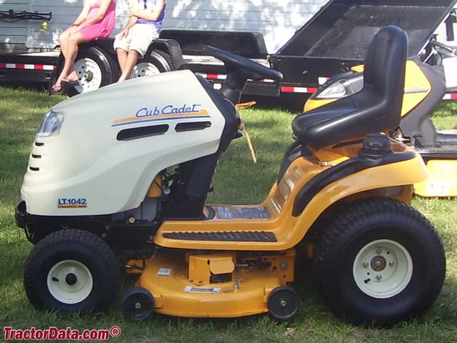 LT1042