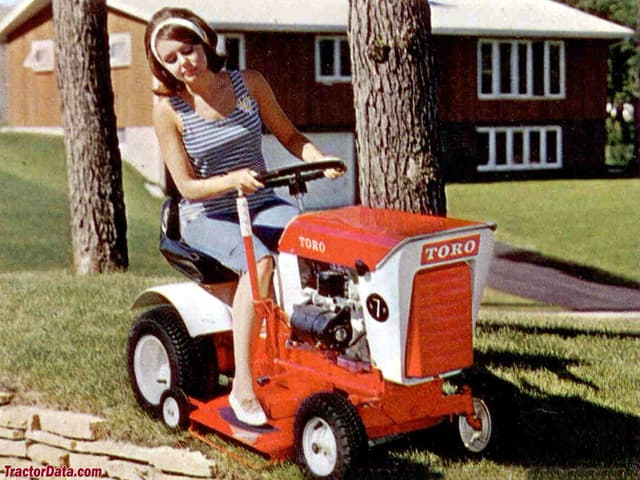Suburban 7