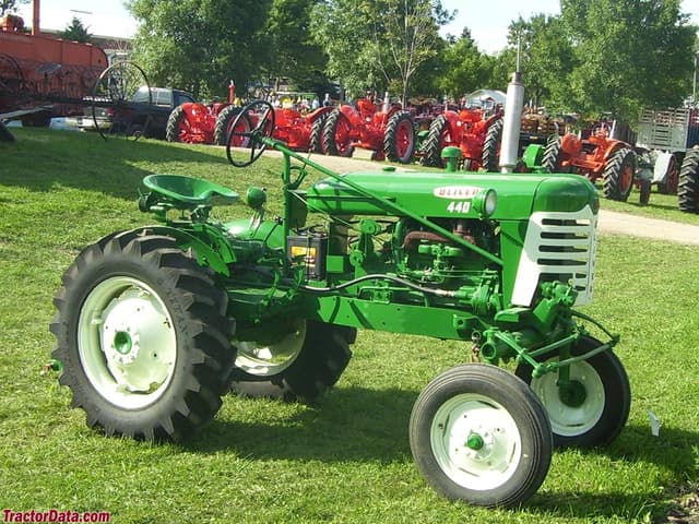 440