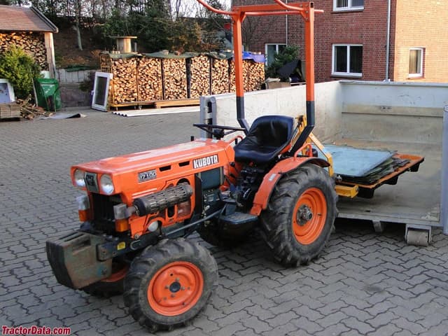 B7100