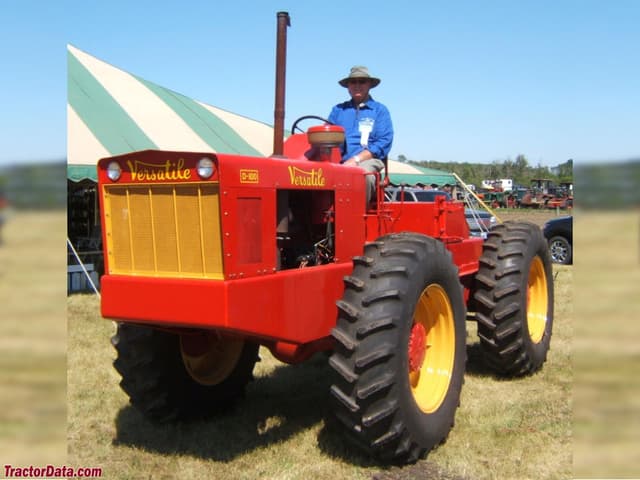 D100