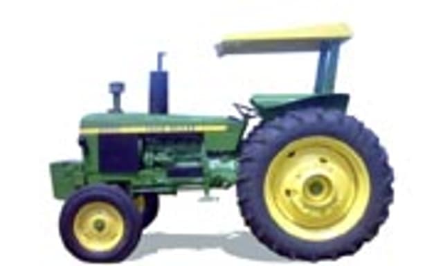 2735