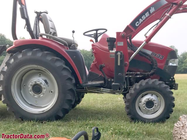 Farmall DX33