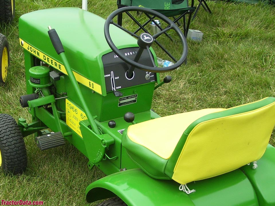 John Deere 60 lawn tractor operator station and controls.