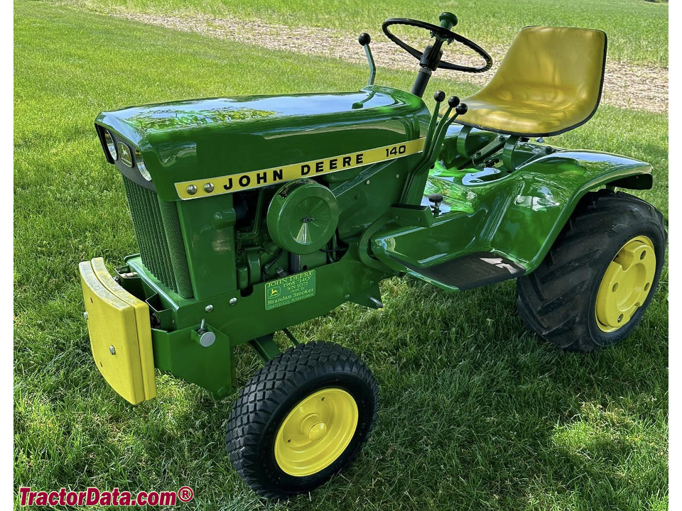 1968 John Deere 140 H3 garden tractor.