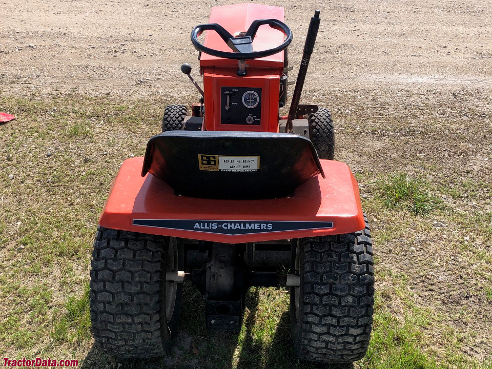 Allis-Chalmers 610.