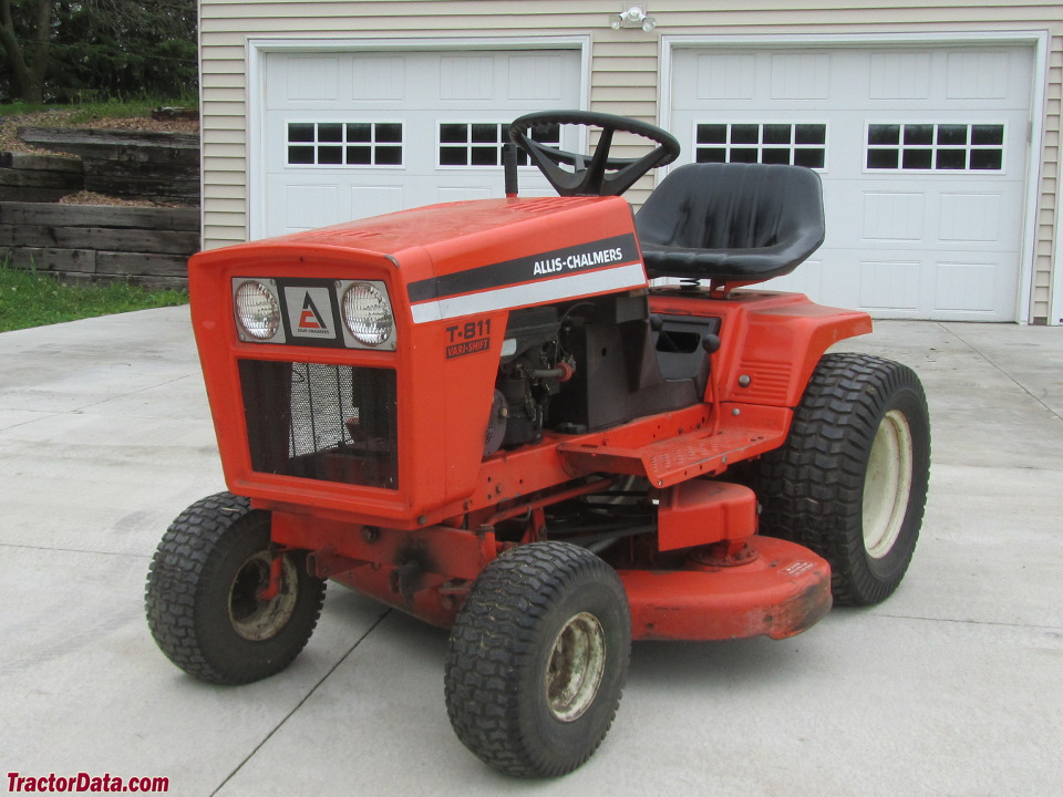 Allis Chalmers T-811