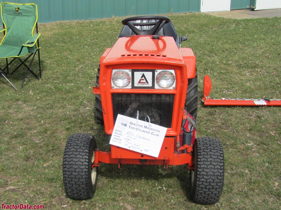 Allis-Chalmers 919 with rear plow.