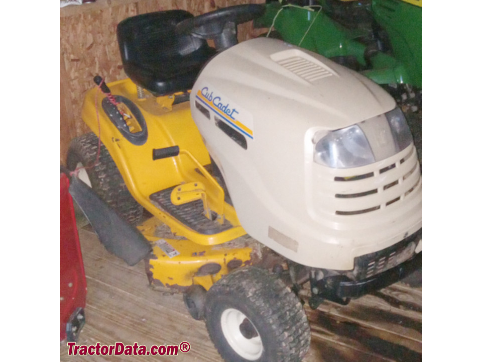 Cub Cadet LT 1040 lawn tractor.