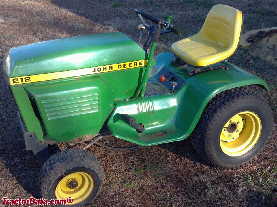 John Deere 212 garden tractor.