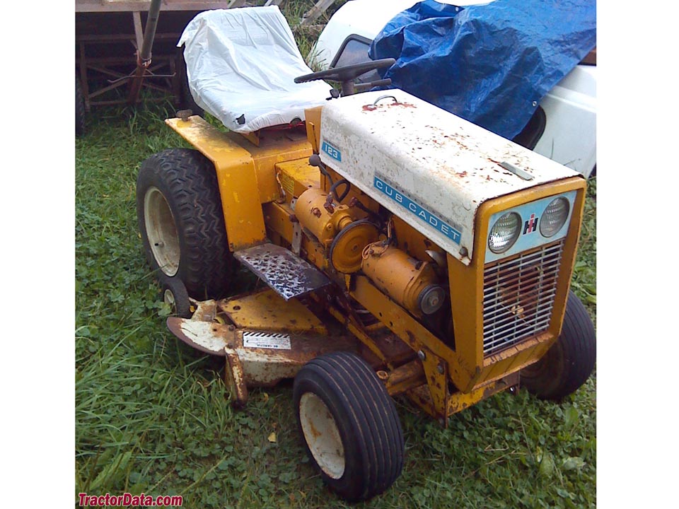 Original-condition Cub Cadet 123 with mower deck.