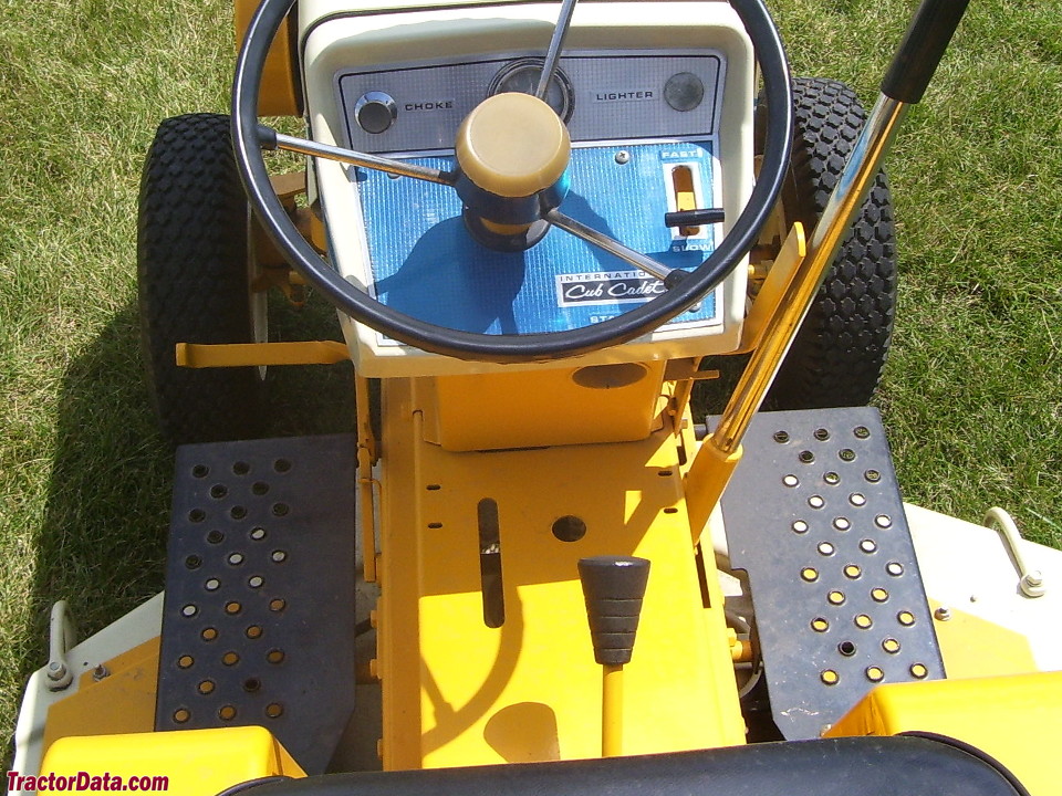 Cub Cadet 104 operator station and controls.