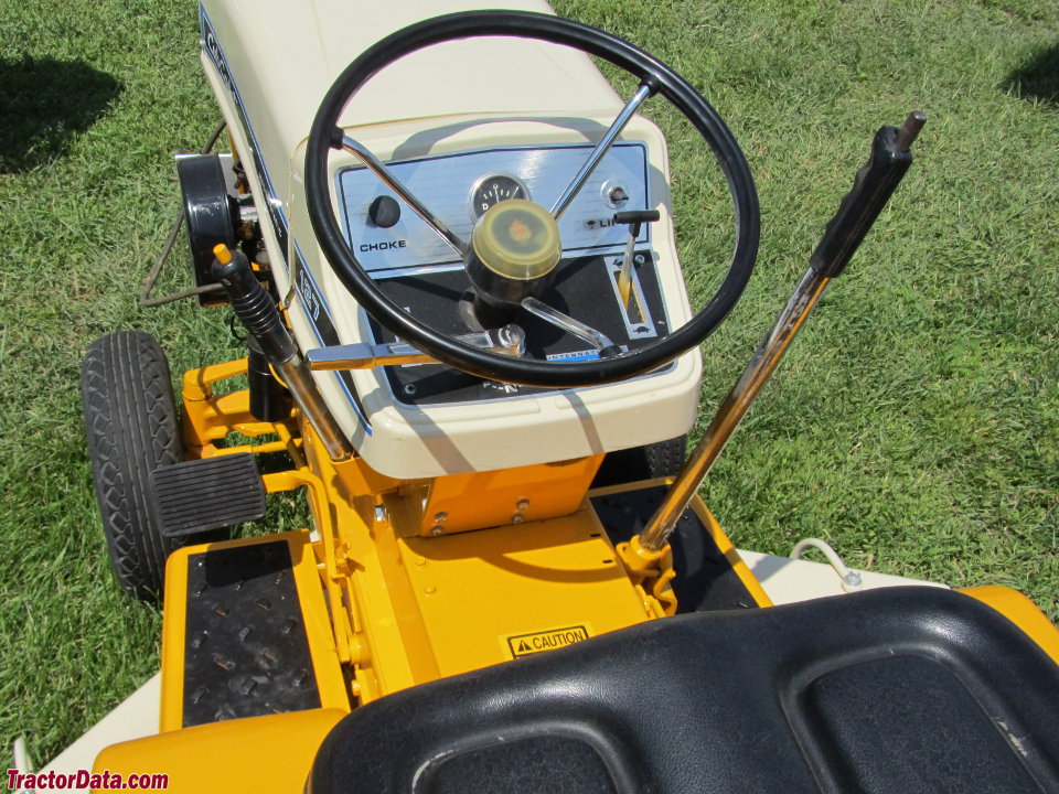 Cub Cadet 127 operator station and controls.
