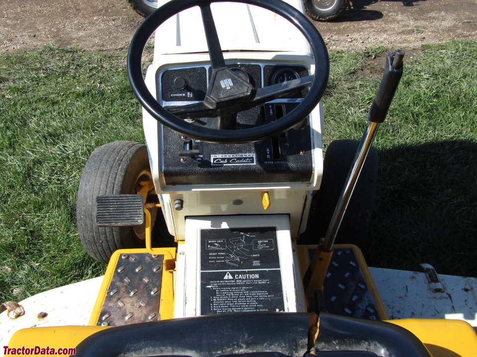 Cub Cadet 1250 operator station and controls.