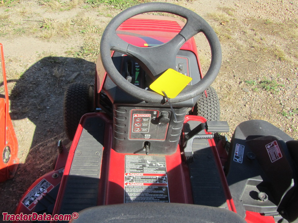 Toro Wheel Horse XL440 operator station and controls.