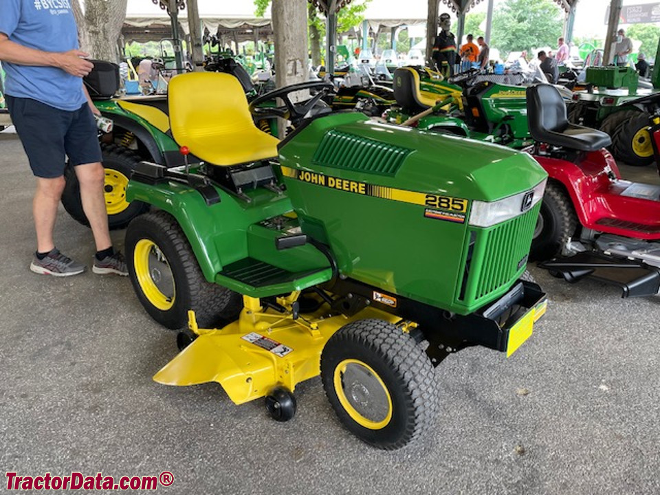 John Deere 285 EFI.