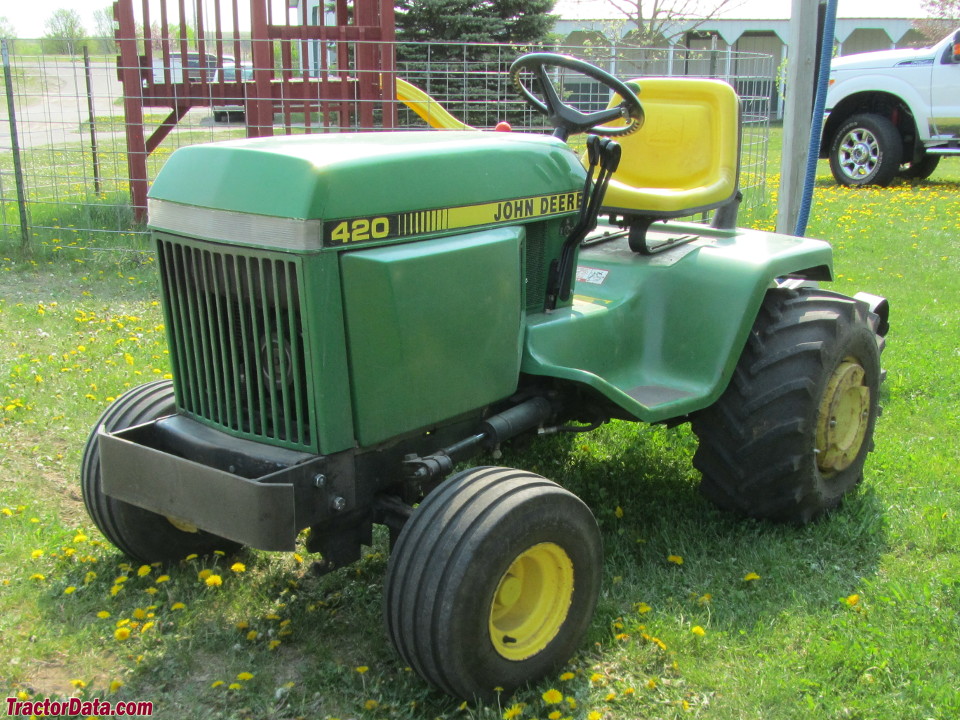John Deere 420