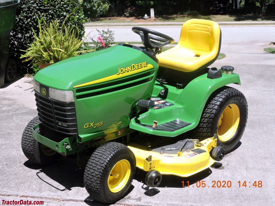 John Deere GX255