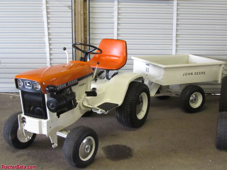 Patio series John Deere 120 in orange with 80 cart