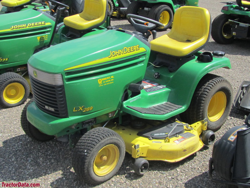 John Deere LX289.