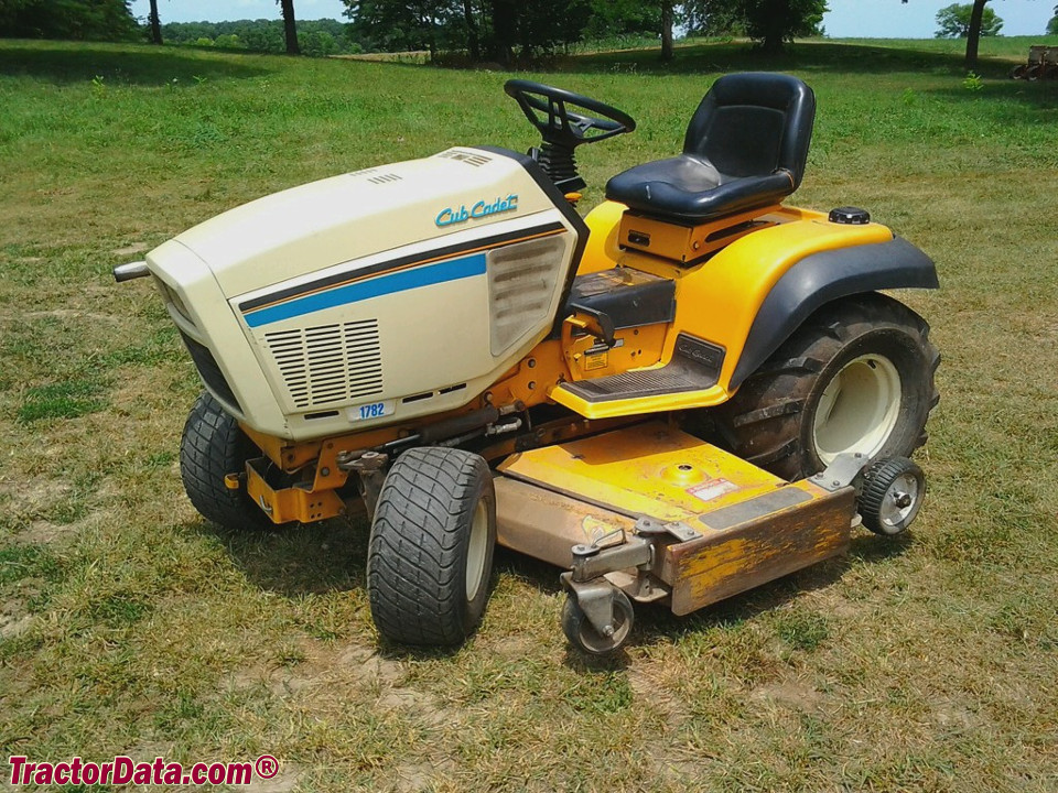 Cub Cadet 1782, left side.