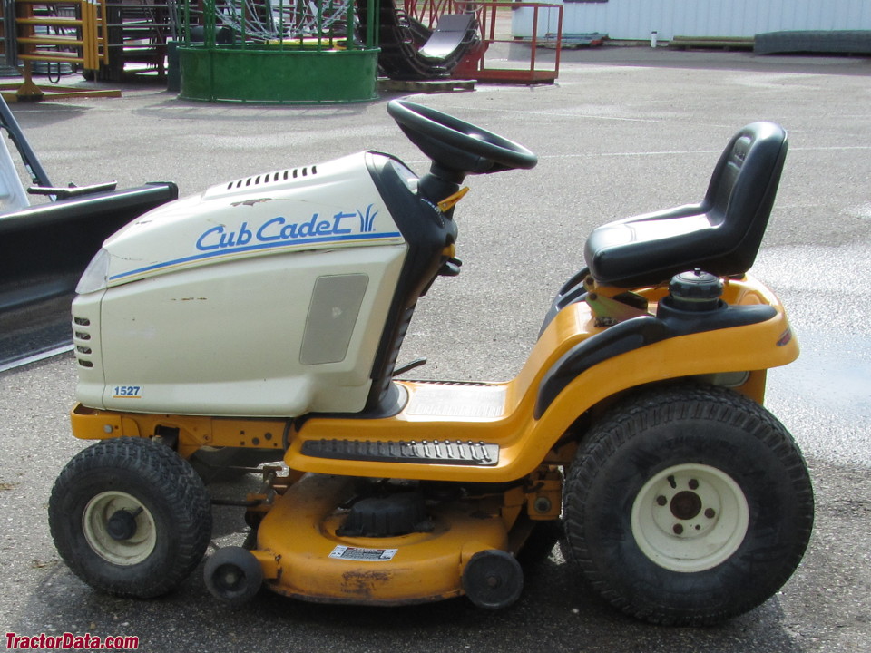 Cub Cadet 1527