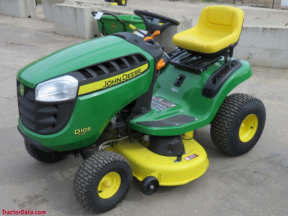John Deere D105