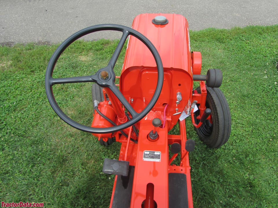Economy Power King 14HP operator station and controls.