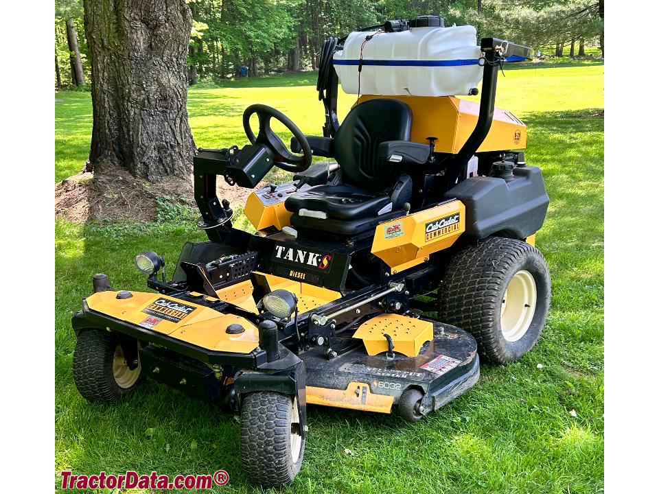 Cub Cadet Tank S6032, left side.
