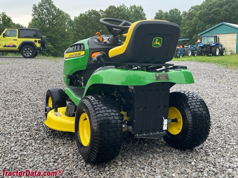 John Deere E110