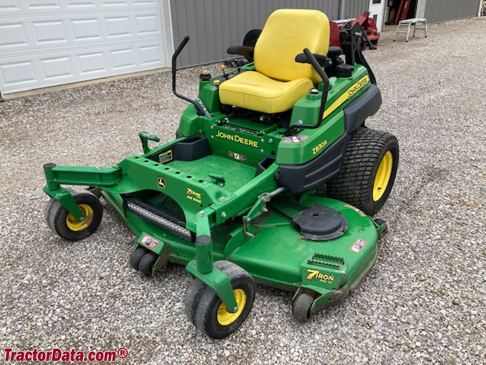 John Deere Z830A