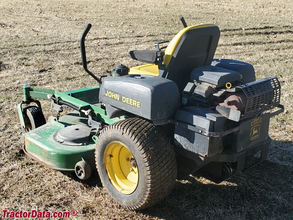 John Deere M665