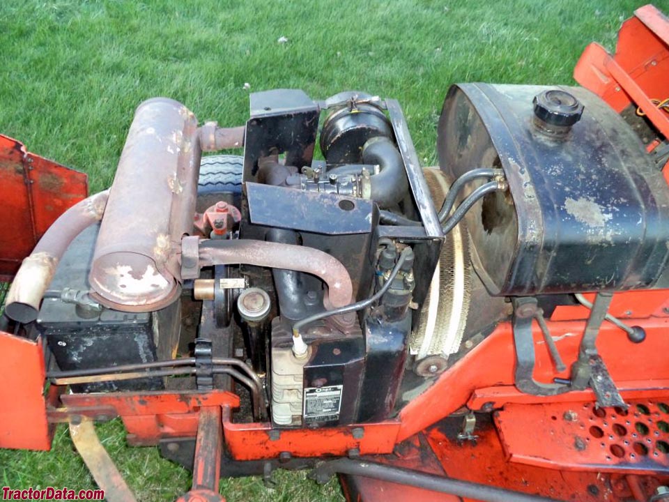 Onan CCKB engine in an Allis-Chalmers 720.