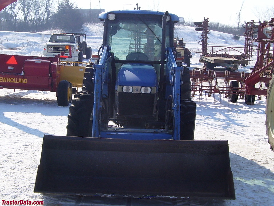 New Holland TN75S with 33LA front-end loader.