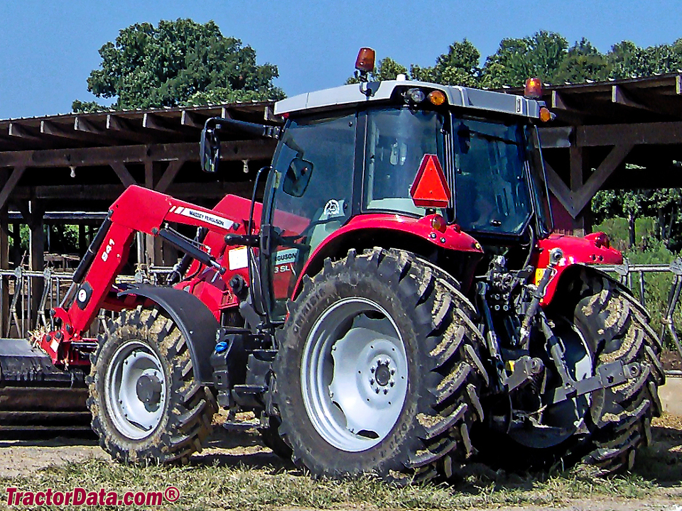 Massey Ferguson 5713SL